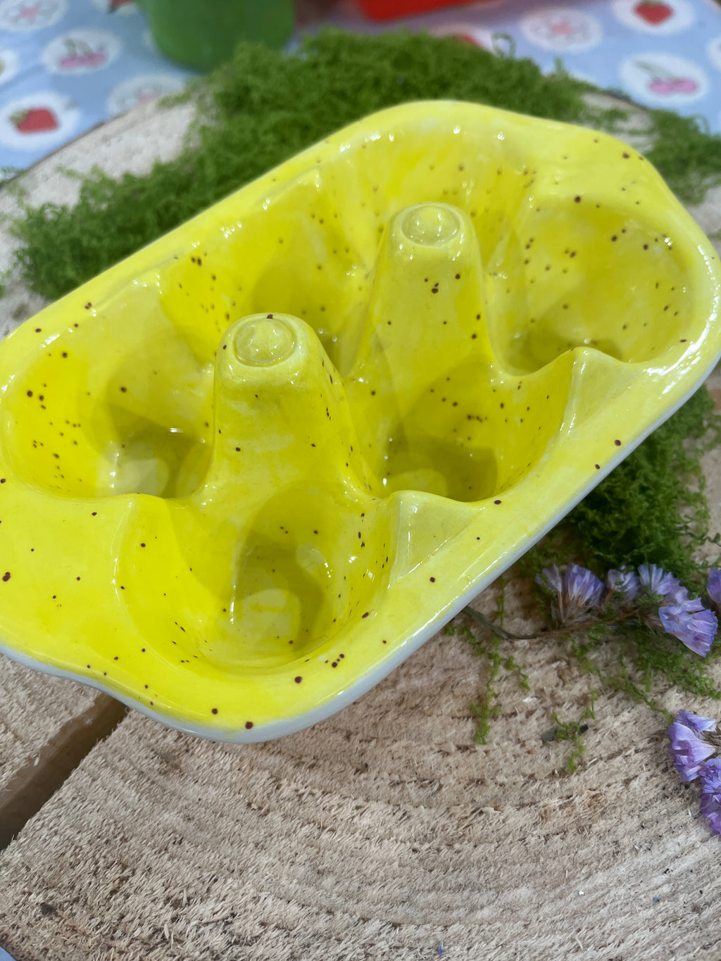 Ceramic Egg Tray-The Wild Fig &amp; Fern