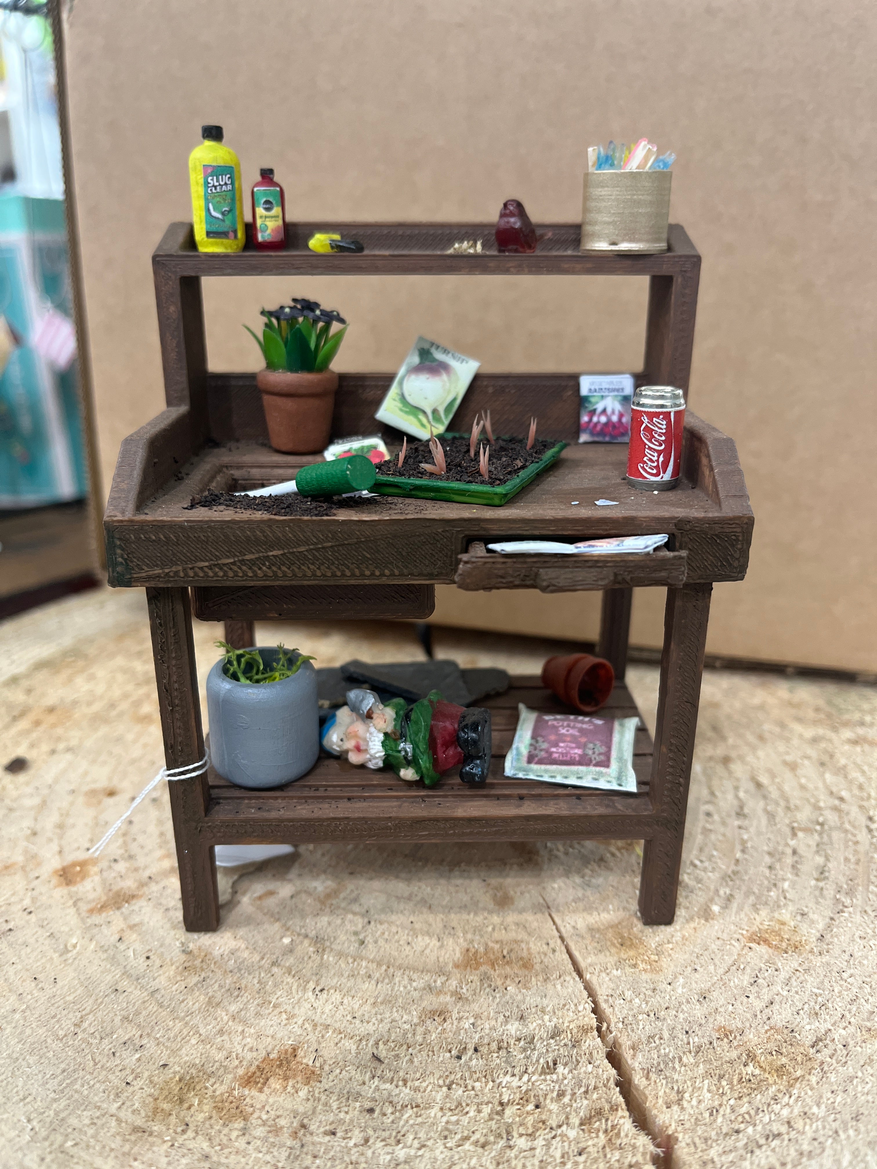 1:12th Scale Potting Bench Complete-The Wild Fig &amp; Fern