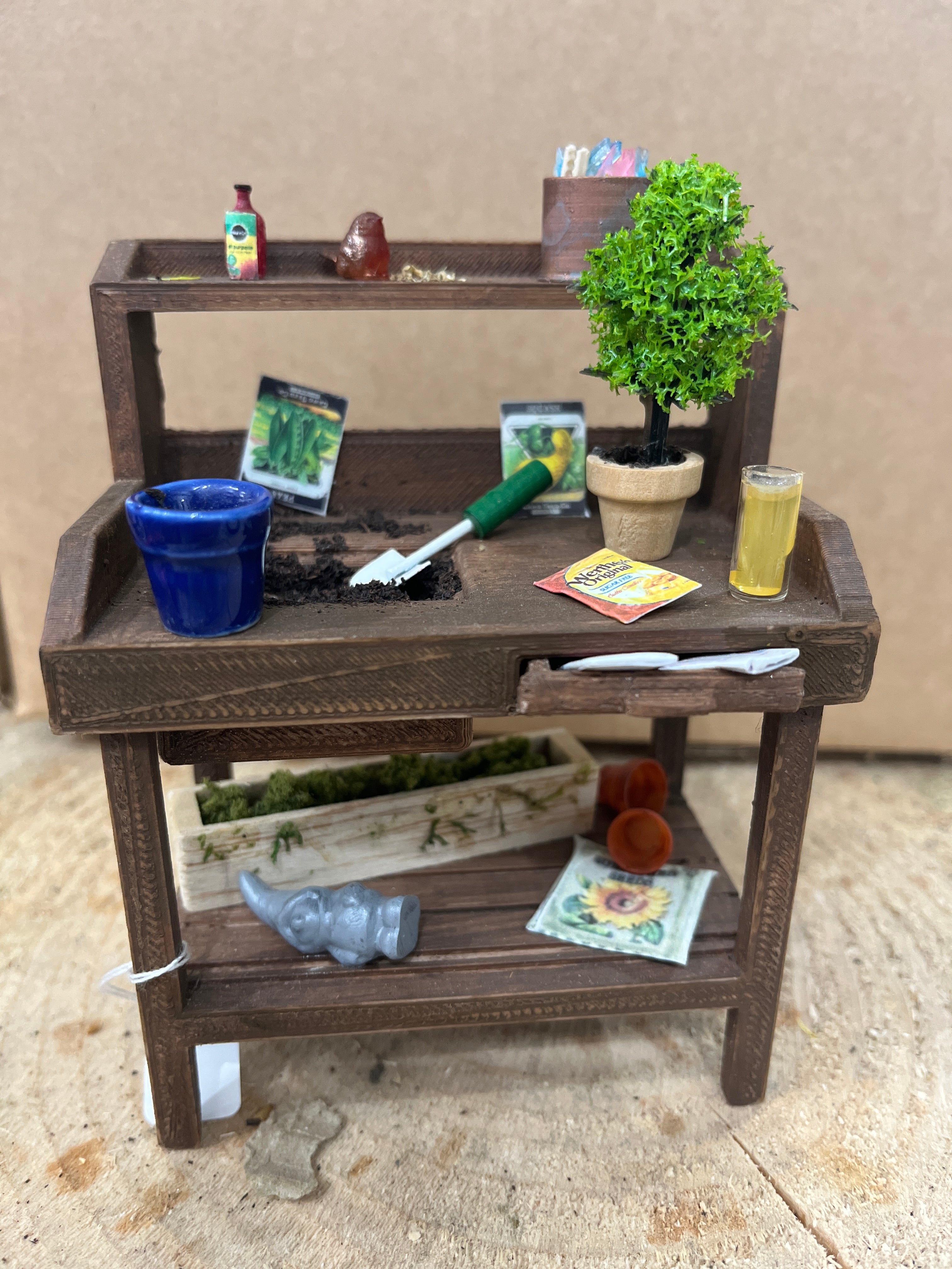 1:12th Scale Potting Bench Complete-The Wild Fig &amp; Fern