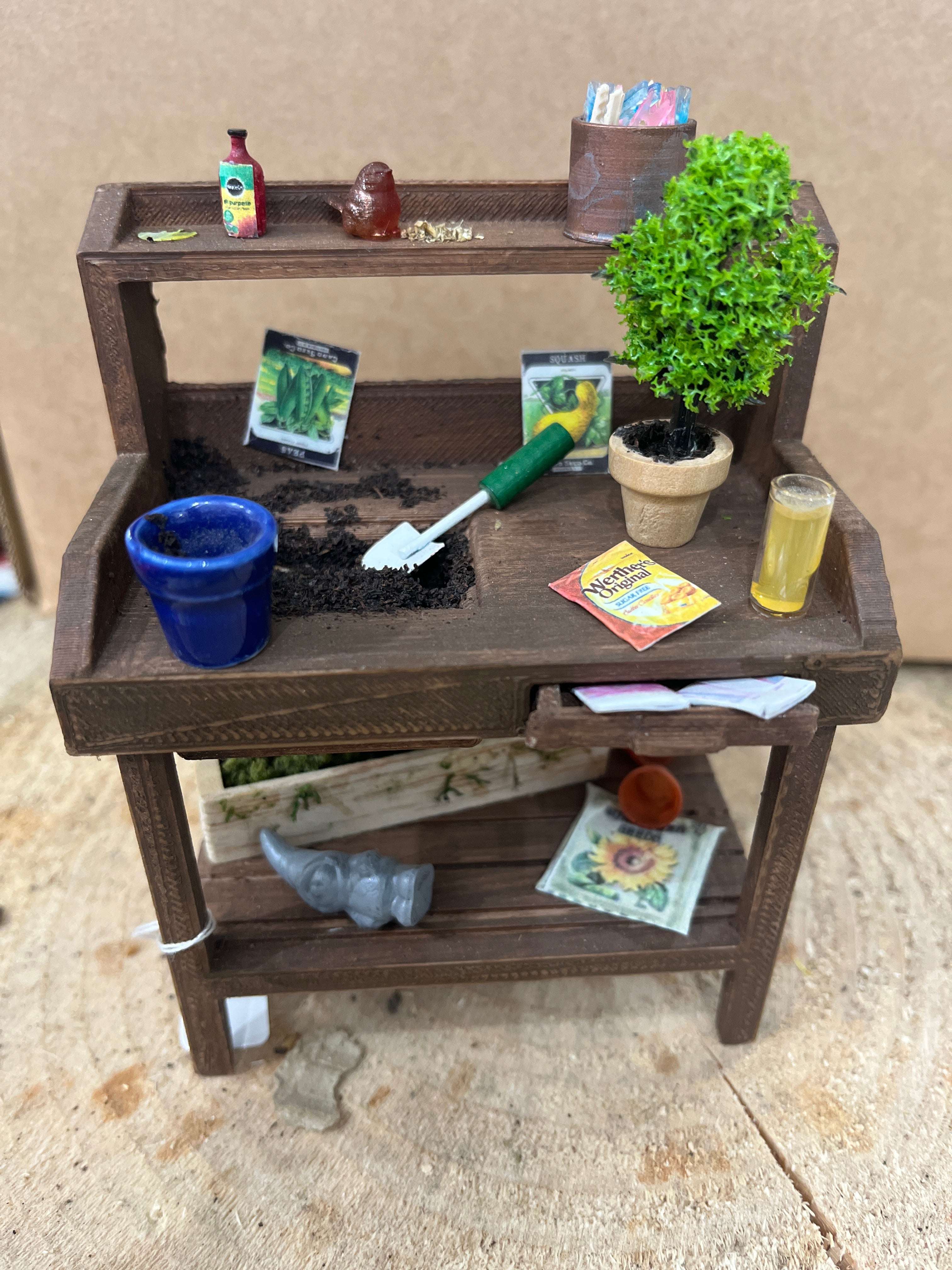 1:12th Scale Potting Bench Complete-The Wild Fig &amp; Fern