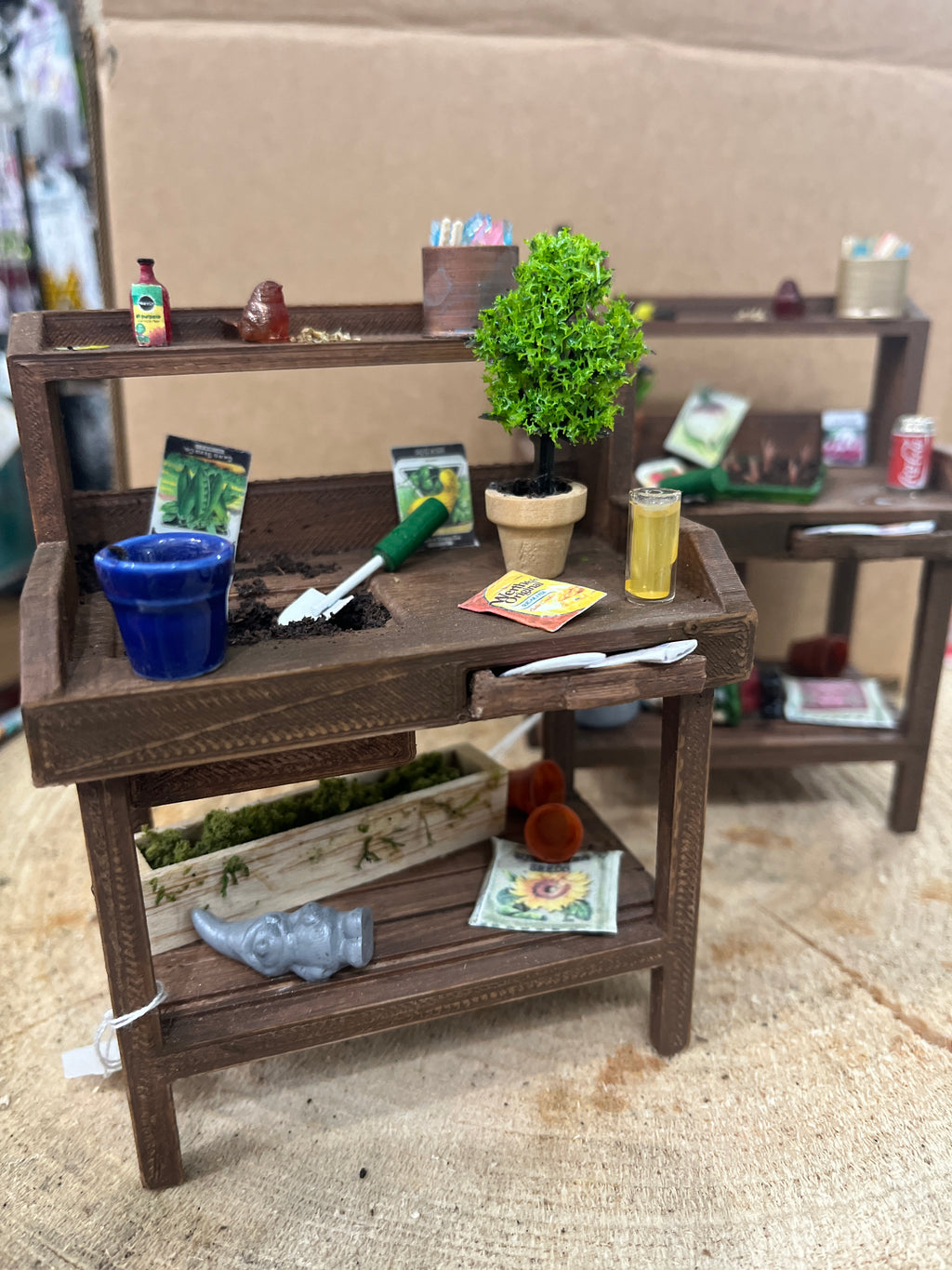 1:12th Scale Potting Bench Complete-The Wild Fig &amp; Fern