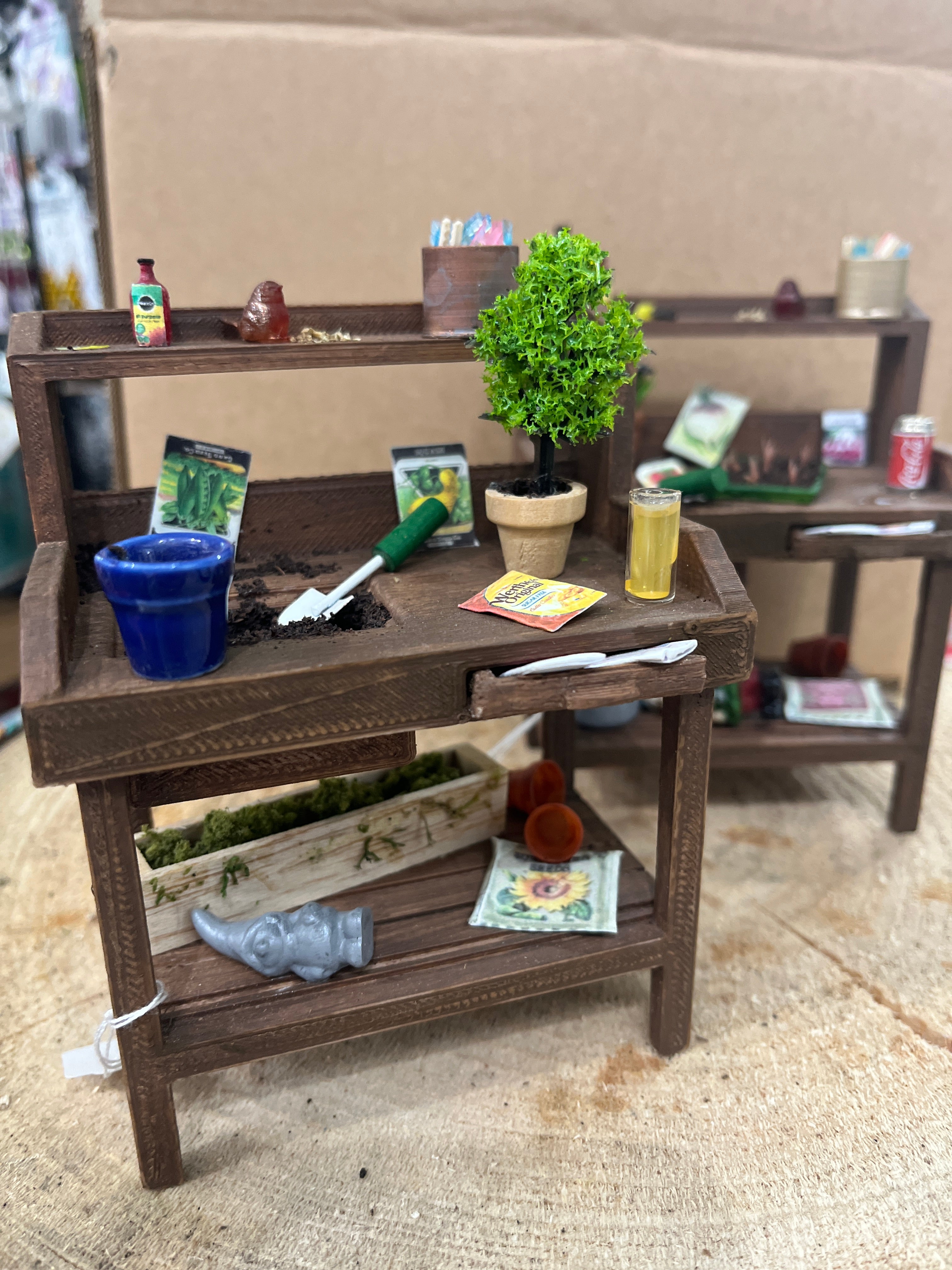 1:12th Scale Potting Bench Complete-The Wild Fig &amp; Fern