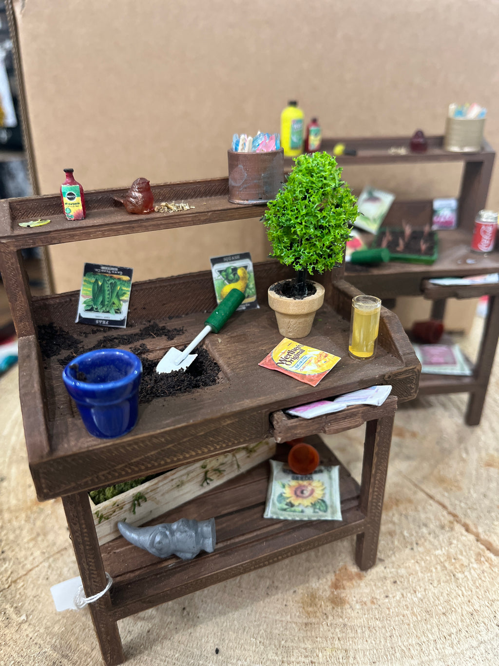 1:12th Scale Potting Bench Complete-The Wild Fig &amp; Fern